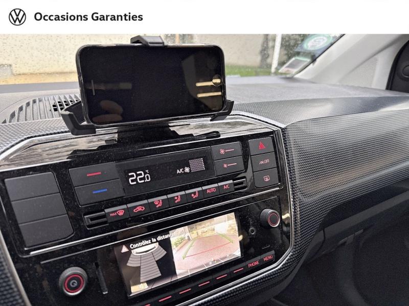 Voitures occasions VOLKSWAGEN e-up! Life Paris