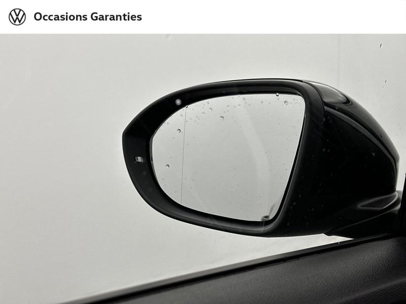 Voitures occasions VOLKSWAGEN T-ROC Life Paris