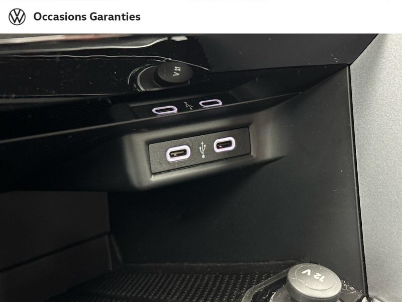 Voitures occasions VOLKSWAGEN T-ROC Life Paris