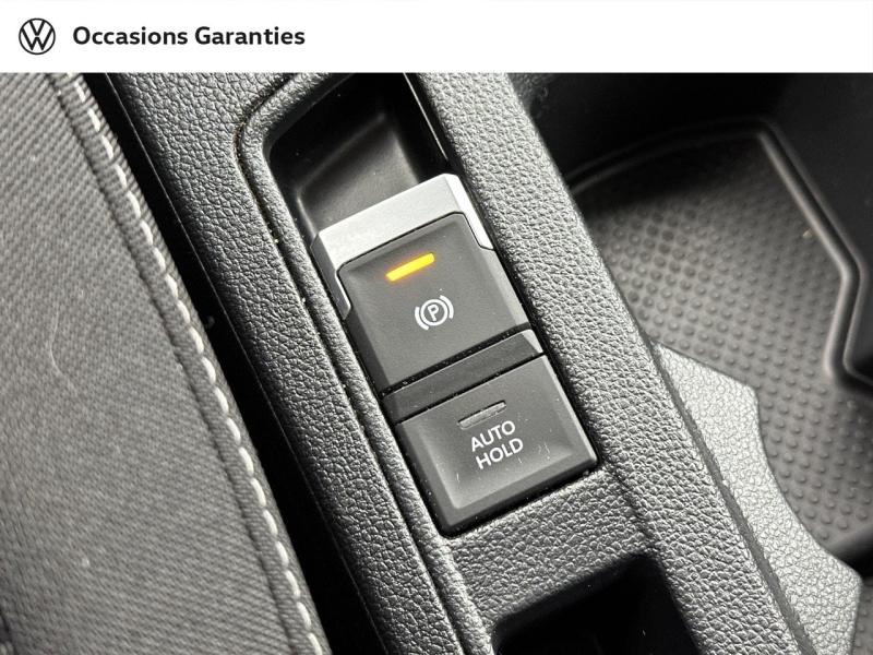 Voitures occasions VOLKSWAGEN T-ROC Life Paris