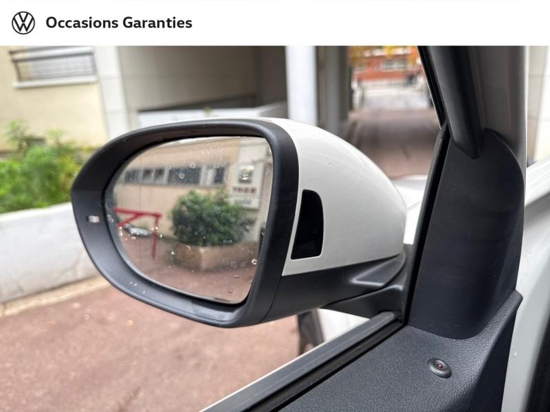 Voitures occasions VOLKSWAGEN T-ROC Style Paris