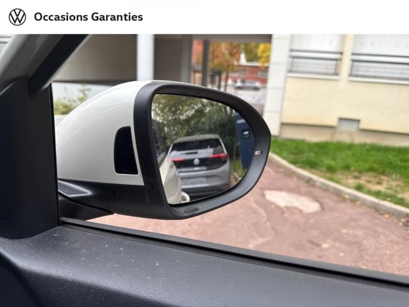 Voitures occasions VOLKSWAGEN T-ROC Style Paris