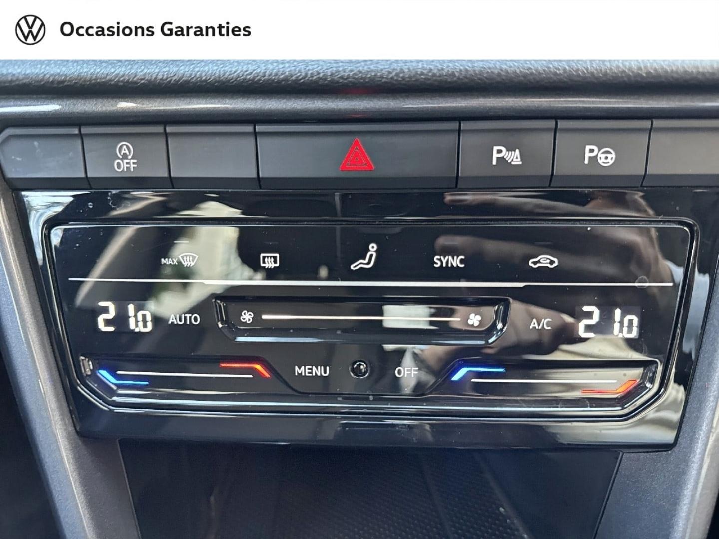 Voitures occasions VOLKSWAGEN T-ROC Style Paris