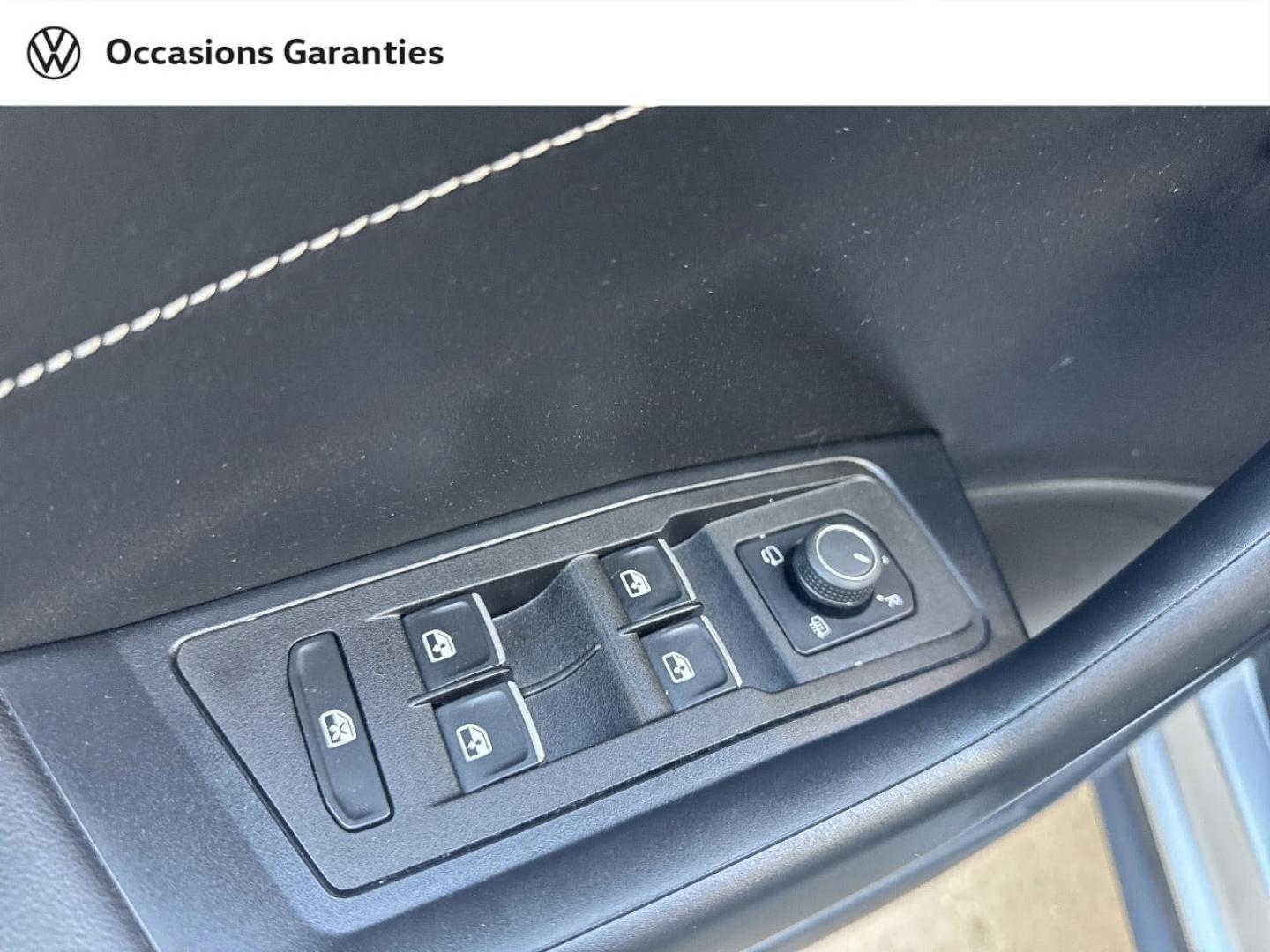 Voitures occasions VOLKSWAGEN T-ROC Style Paris