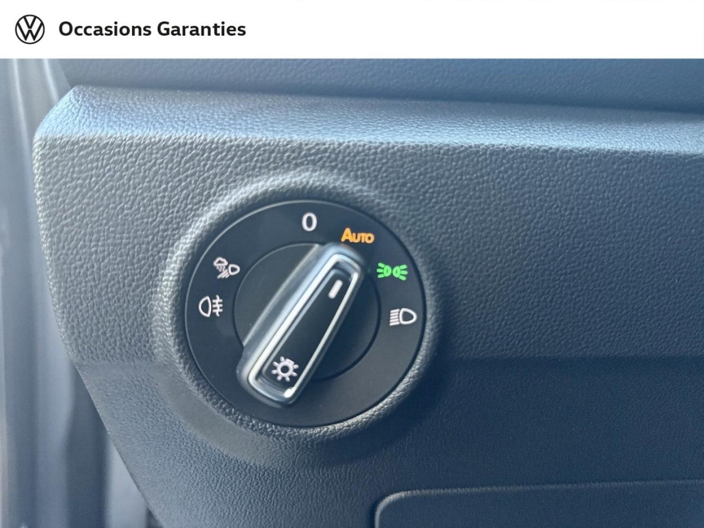 Voitures occasions VOLKSWAGEN T-ROC Style Paris