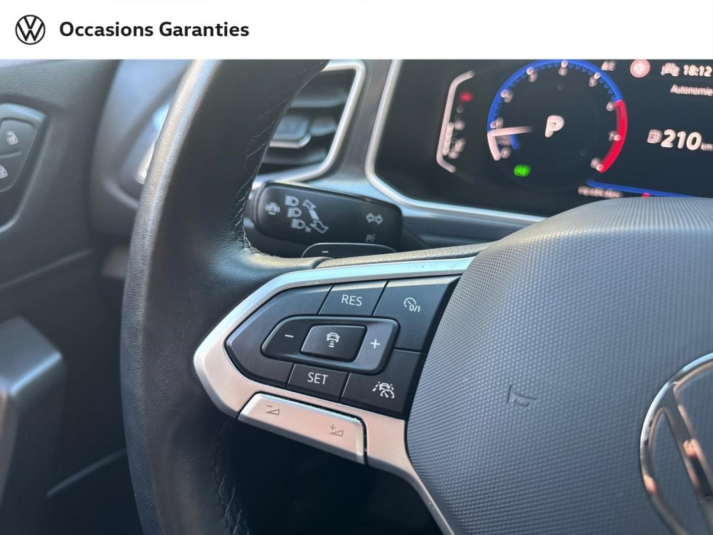 Voitures occasions VOLKSWAGEN T-ROC Style Paris