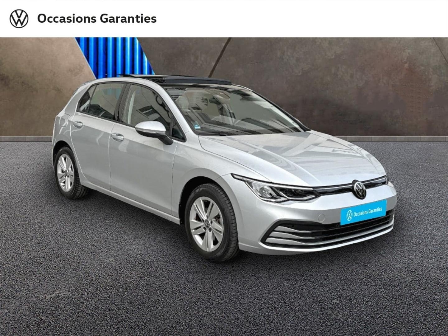 Voitures occasions VOLKSWAGEN GOLF Life Plus Paris