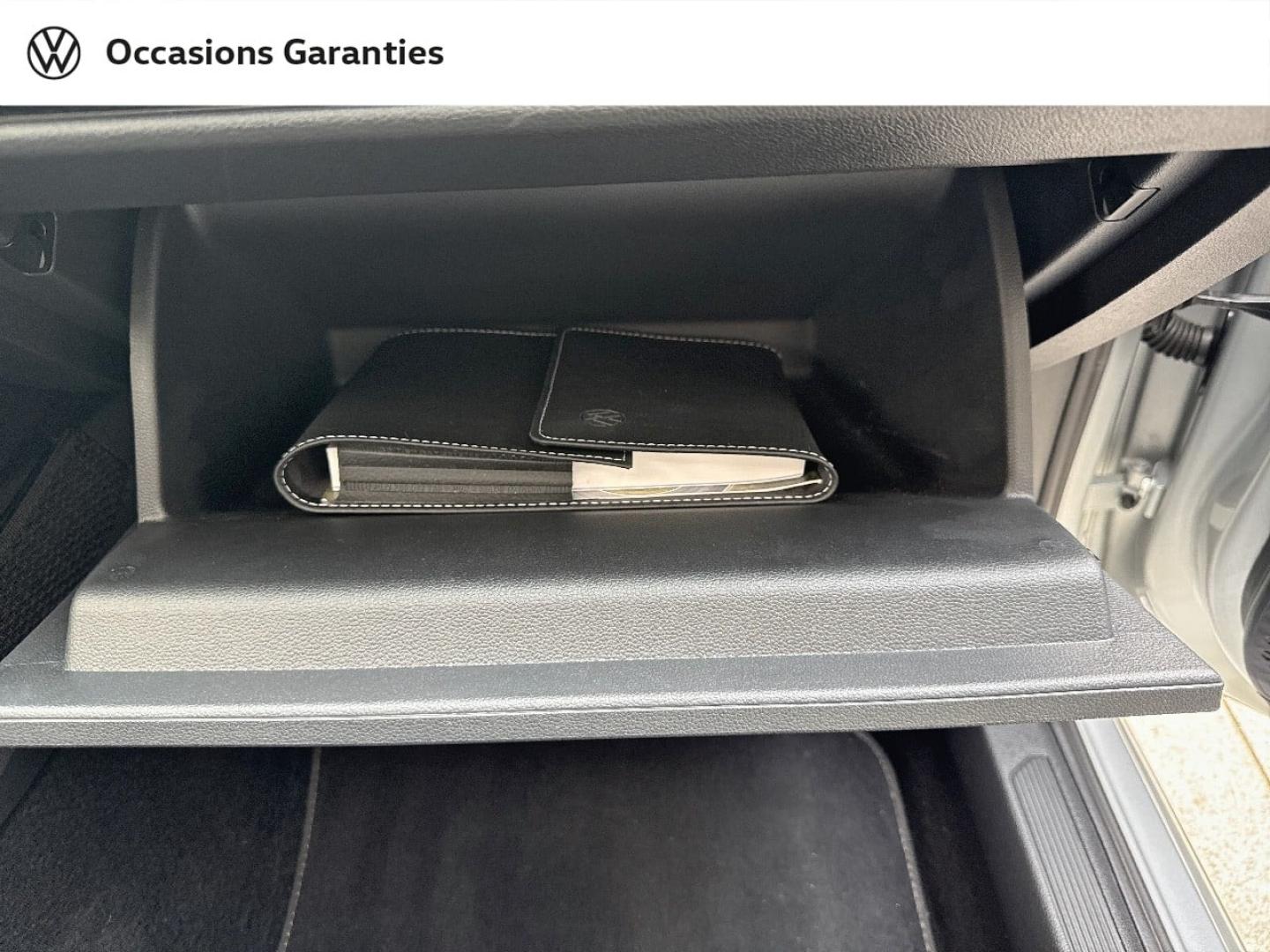 Voitures occasions VOLKSWAGEN GOLF Life Plus Paris