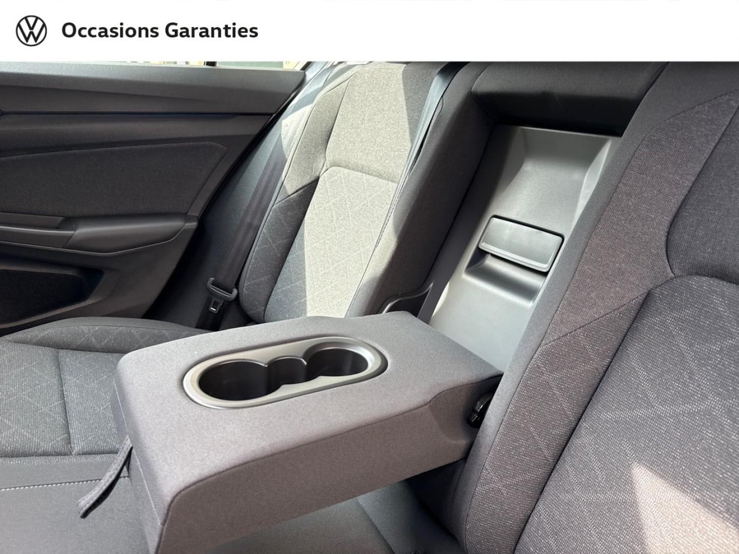 Voitures occasions VOLKSWAGEN GOLF Life Plus Paris