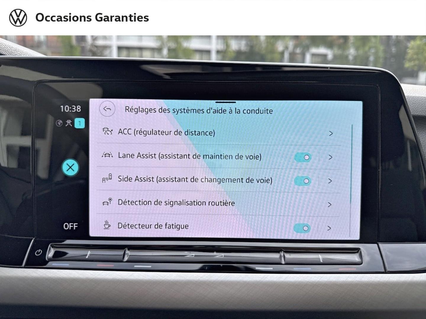 Voitures occasions VOLKSWAGEN GOLF Life Plus Paris