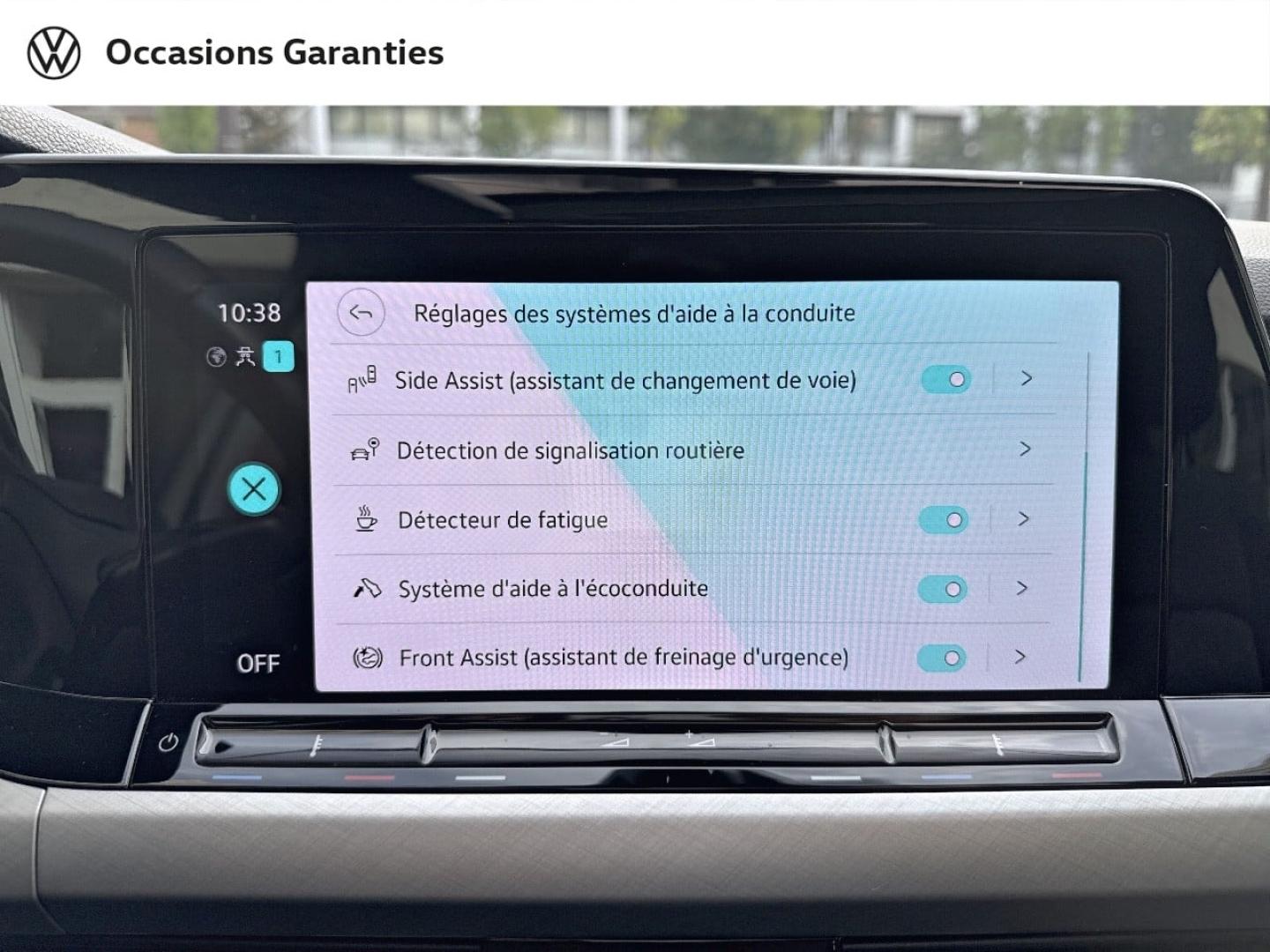 Voitures occasions VOLKSWAGEN GOLF Life Plus Paris