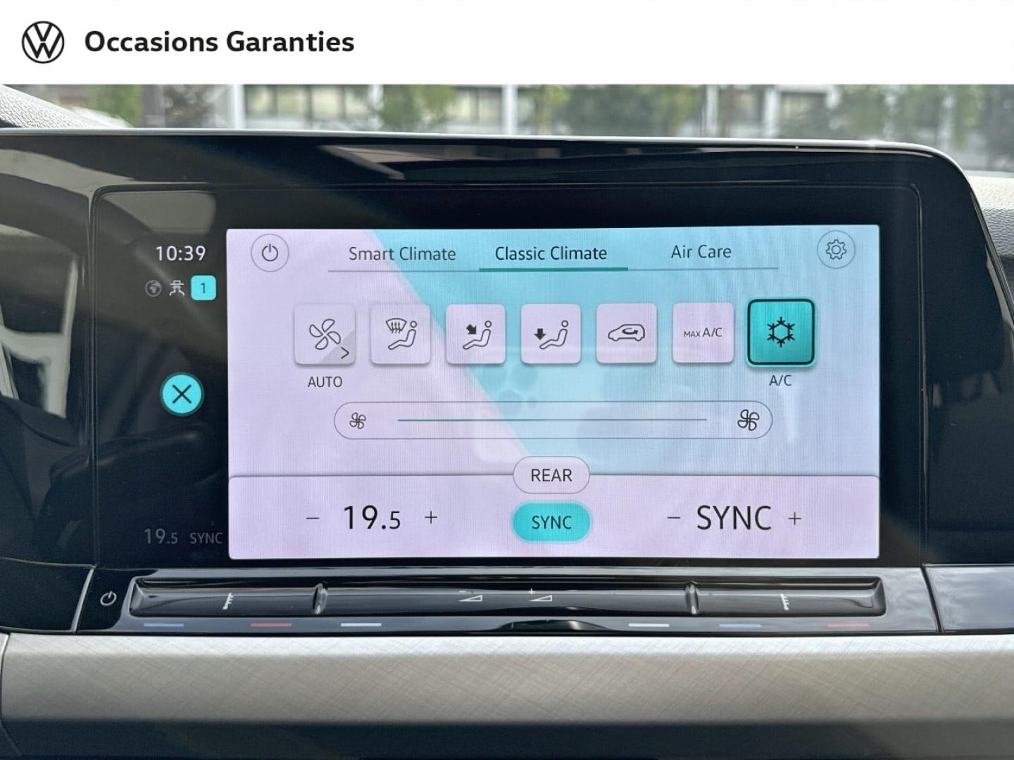 Voitures occasions VOLKSWAGEN GOLF Life Plus Paris