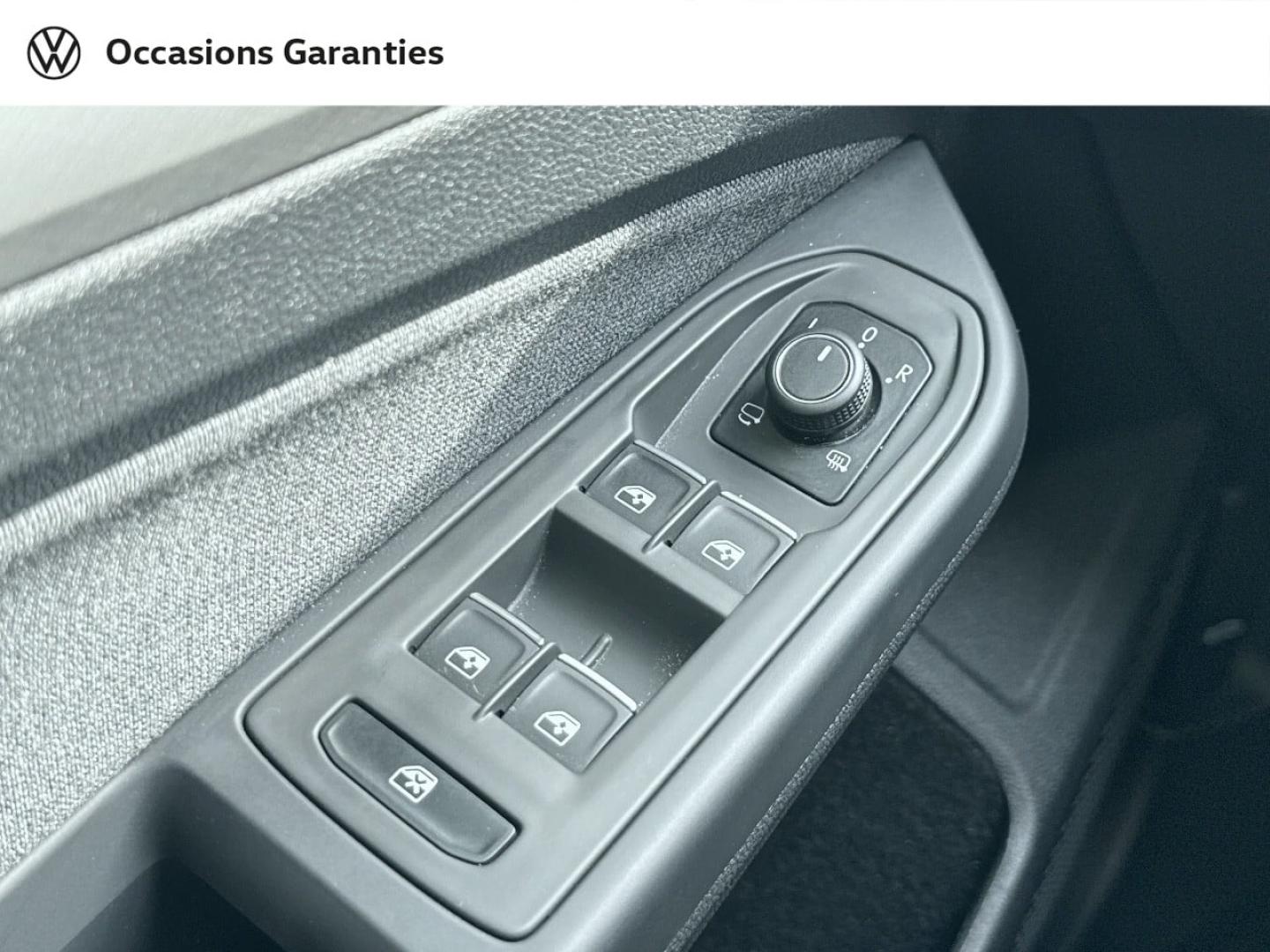 Voitures occasions VOLKSWAGEN GOLF Life Plus Paris