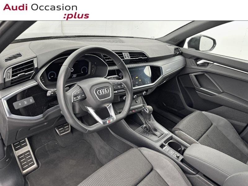 Voitures occasions Audi Q3 S line Paris
