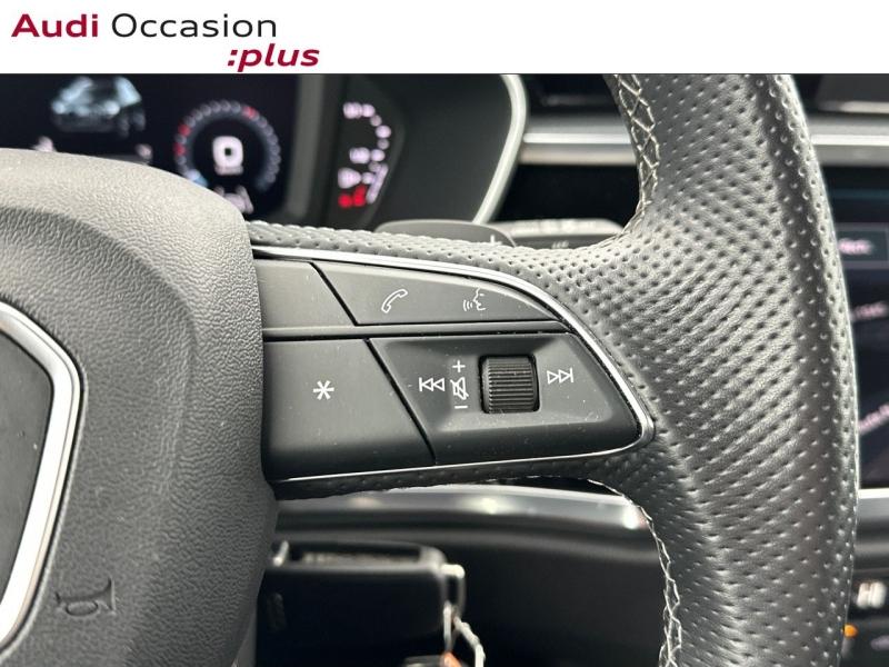 Voitures occasions Audi Q3 S line Paris