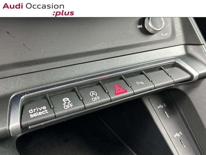 Voitures occasions Audi Q3 S line Paris
