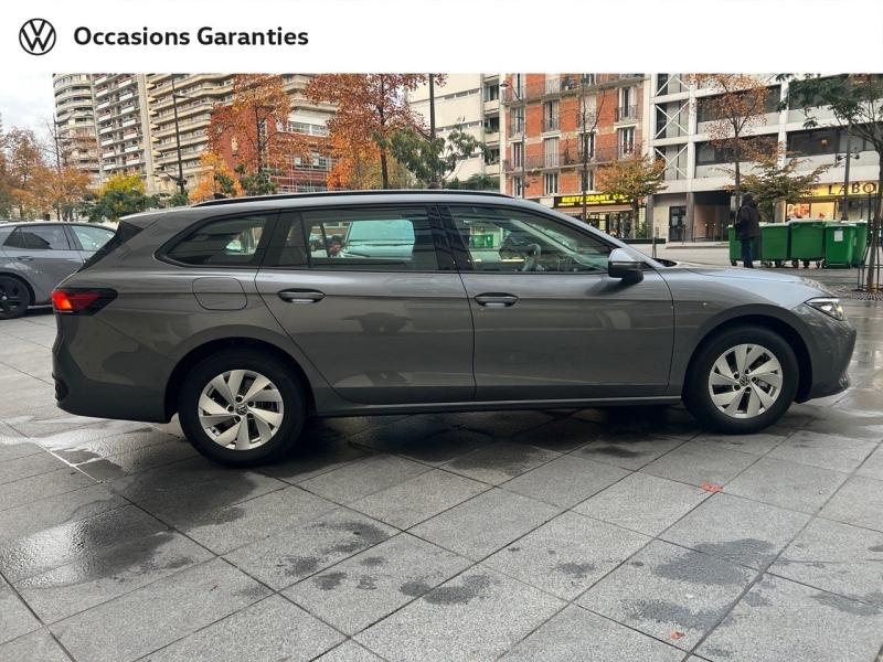 Voitures occasions VOLKSWAGEN Passat SW Base Paris