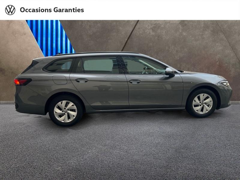 Voitures occasions VOLKSWAGEN Passat SW Base Paris