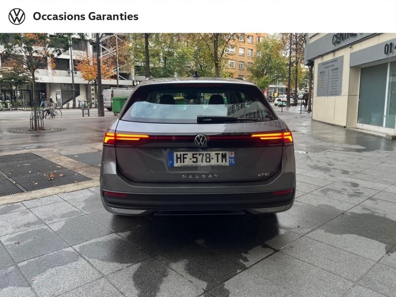 Voitures occasions VOLKSWAGEN Passat SW Base Paris