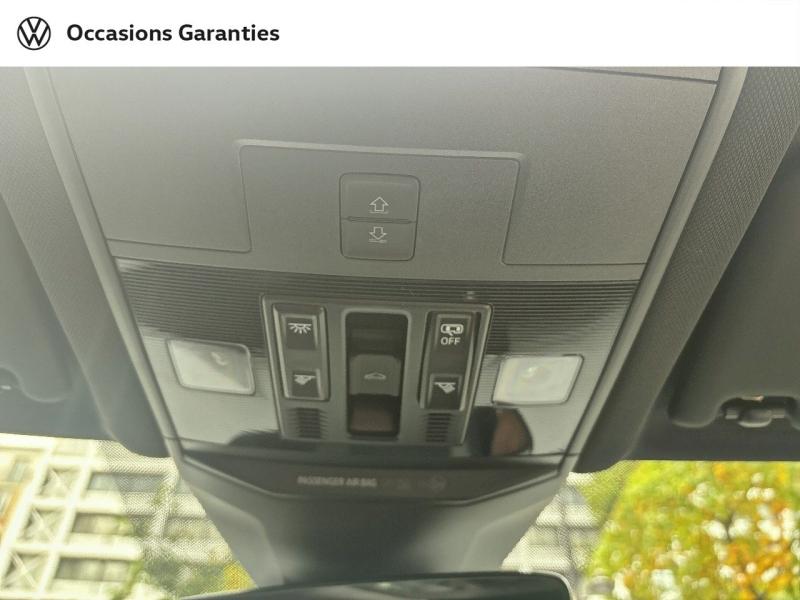 Voitures occasions VOLKSWAGEN T-ROC R-Line Edition Paris