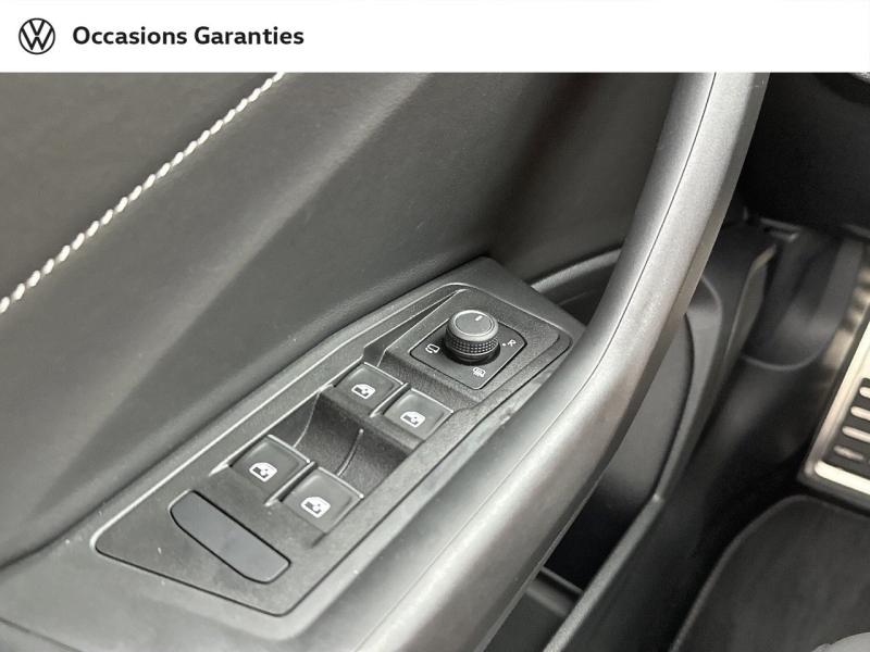 Voitures occasions VOLKSWAGEN T-Roc Cabriolet R-Line Paris