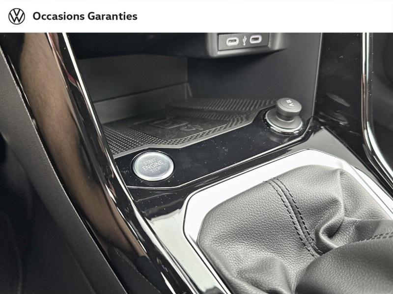 Voitures occasions VOLKSWAGEN T-Roc Cabriolet R-Line Paris