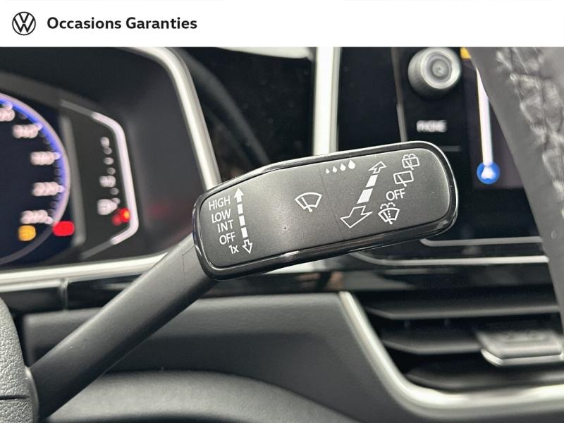 Voitures occasions VOLKSWAGEN T-ROC R-Line Paris