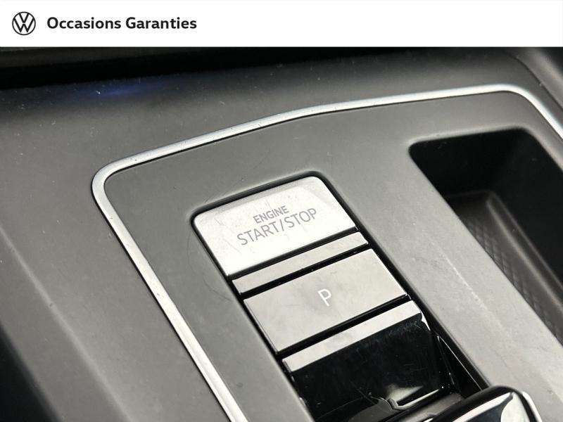 Voitures occasions VOLKSWAGEN GOLF R-Line Paris