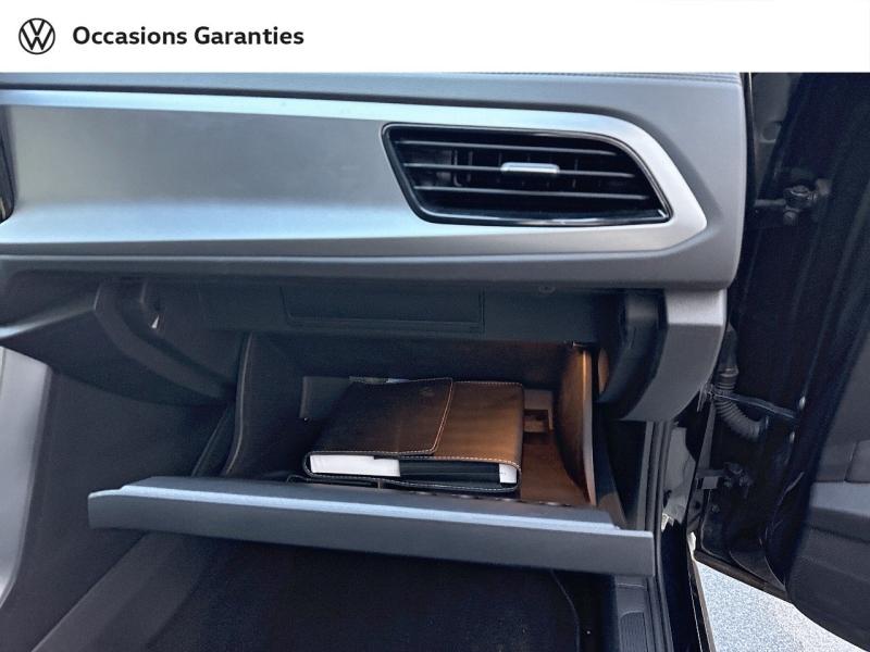 Voitures occasions VOLKSWAGEN T-ROC Life Paris