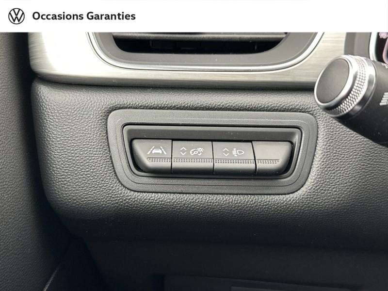 Voitures occasions RENAULT CAPTUR Intens Paris