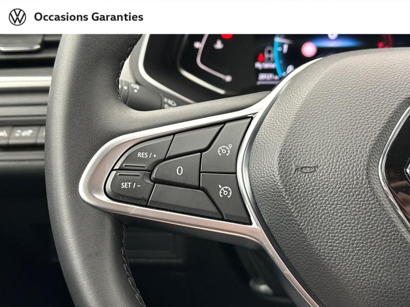 Voitures occasions RENAULT CAPTUR Intens Paris