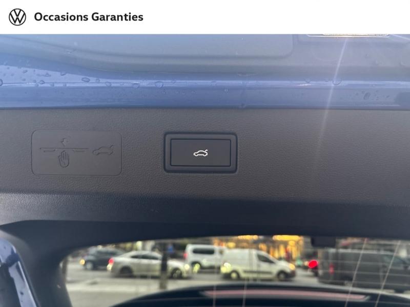 Voitures occasions VOLKSWAGEN T-ROC R-Line Paris