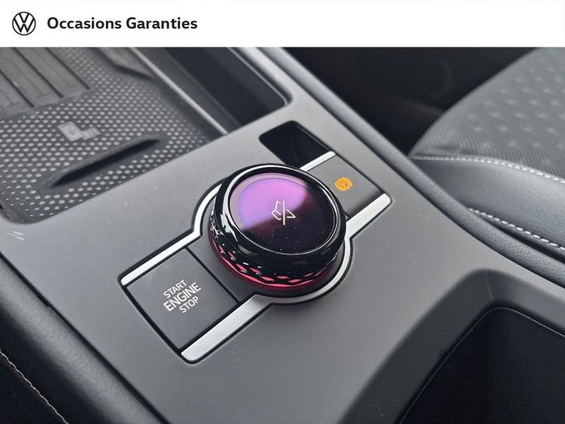 Voitures occasions VOLKSWAGEN T-ROC R-Line Paris