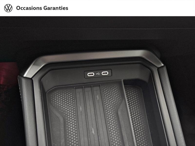 Voitures occasions VOLKSWAGEN T-ROC R-Line Paris