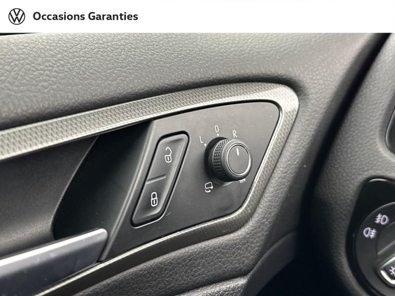 Voitures occasions VOLKSWAGEN GOLF Connect Paris