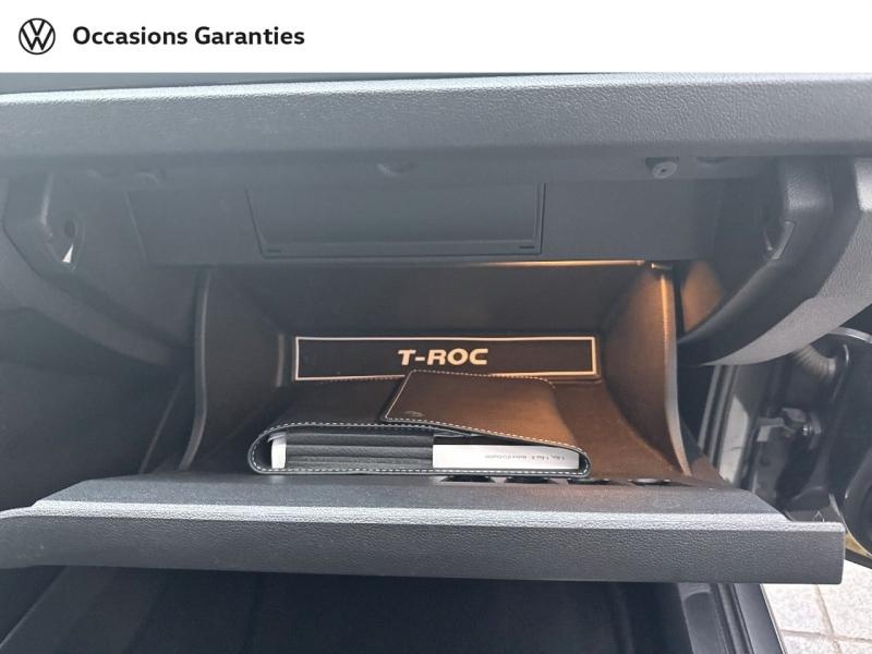 Voitures occasions VOLKSWAGEN T-ROC Carat Paris
