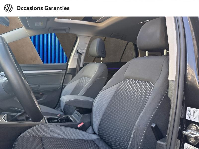 Voitures occasions VOLKSWAGEN GOLF Active Paris
