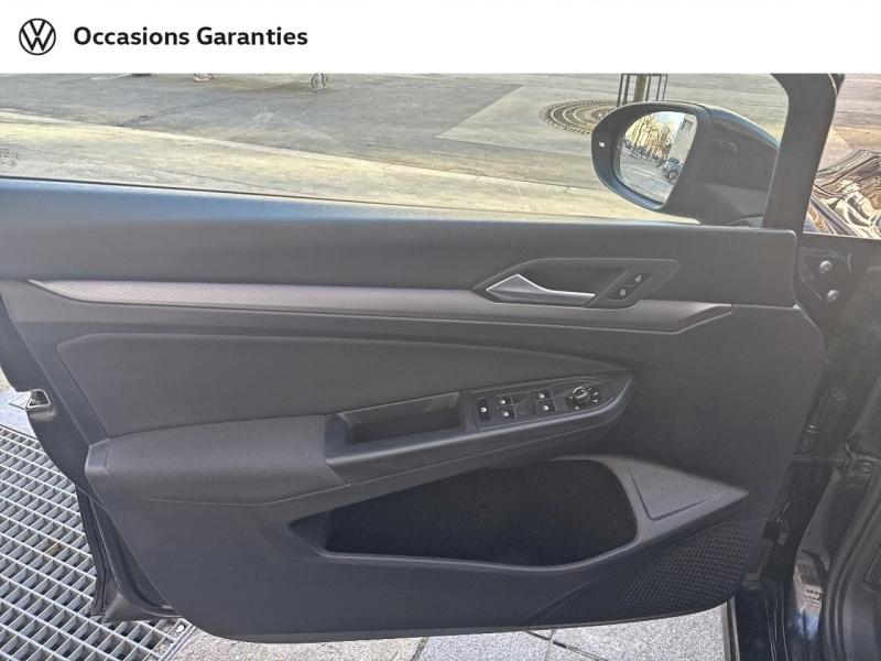 Voitures occasions VOLKSWAGEN GOLF Active Paris