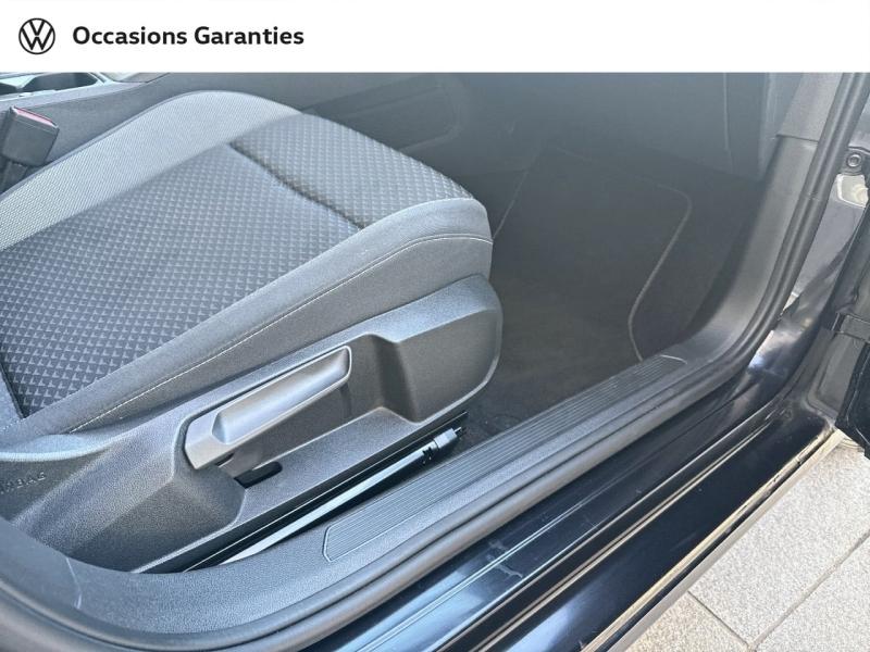 Voitures occasions VOLKSWAGEN GOLF Active Paris