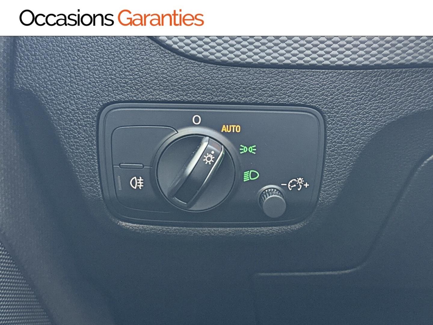 Voitures occasions Audi Q2 Design Paris