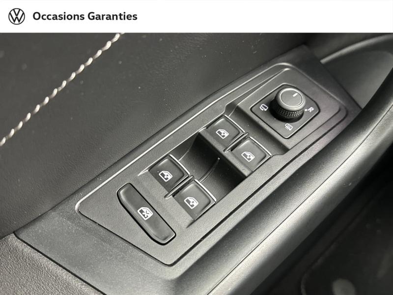Voitures occasions VOLKSWAGEN T-ROC R-Line Paris