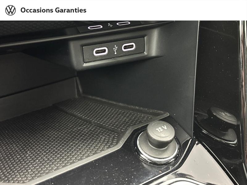 Voitures occasions VOLKSWAGEN T-ROC R-Line Paris