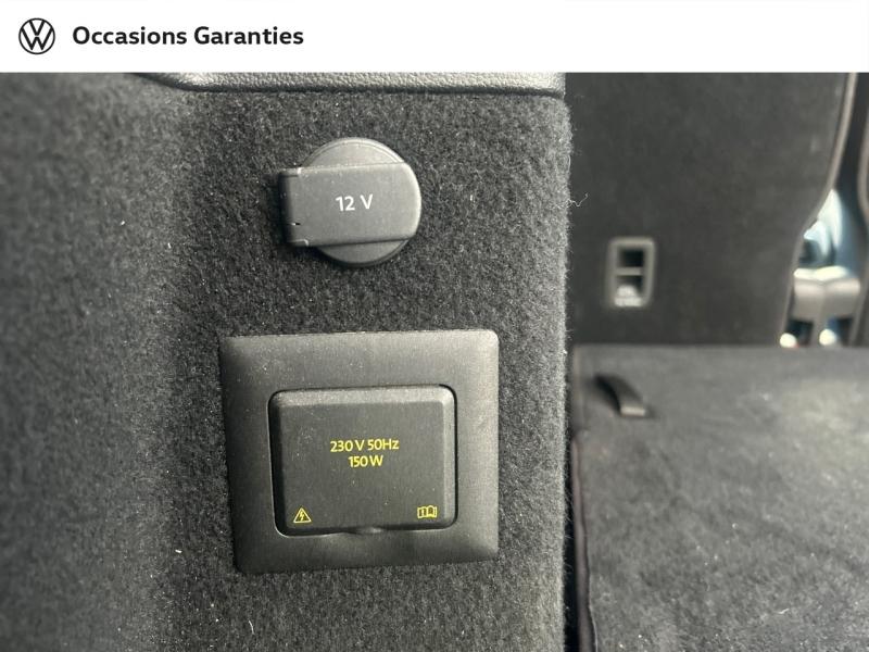 Voitures occasions VOLKSWAGEN TOURAN IQ.Drive Paris