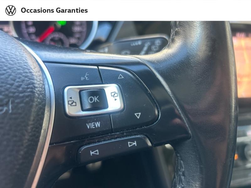 Voitures occasions VOLKSWAGEN TOURAN IQ.Drive Paris