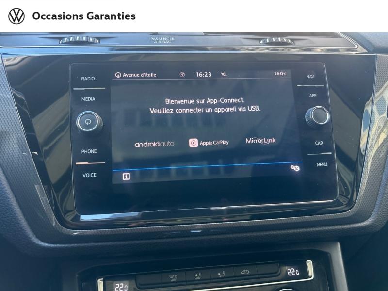 Voitures occasions VOLKSWAGEN TOURAN IQ.Drive Paris