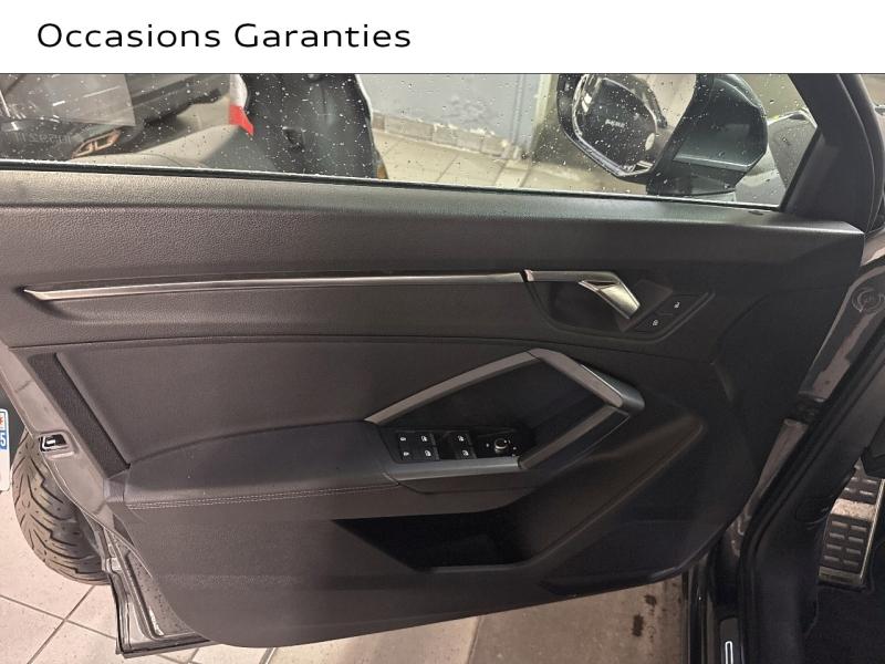 Voitures occasions Audi Q3 S line Paris