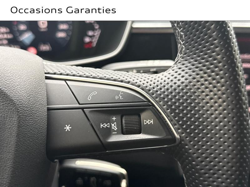 Voitures occasions Audi Q3 S line Paris