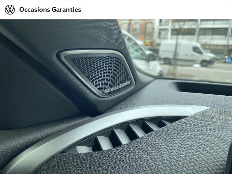 Voitures occasions VOLKSWAGEN T-ROC R-Line Paris