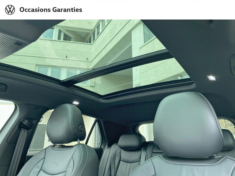 Voitures occasions VOLKSWAGEN T-ROC R-Line Paris