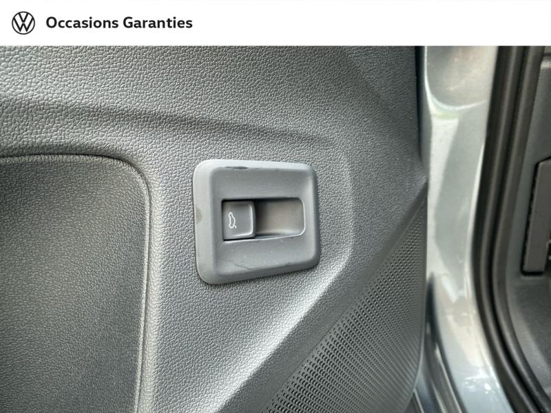 Voitures occasions VOLKSWAGEN T-ROC R-Line Paris